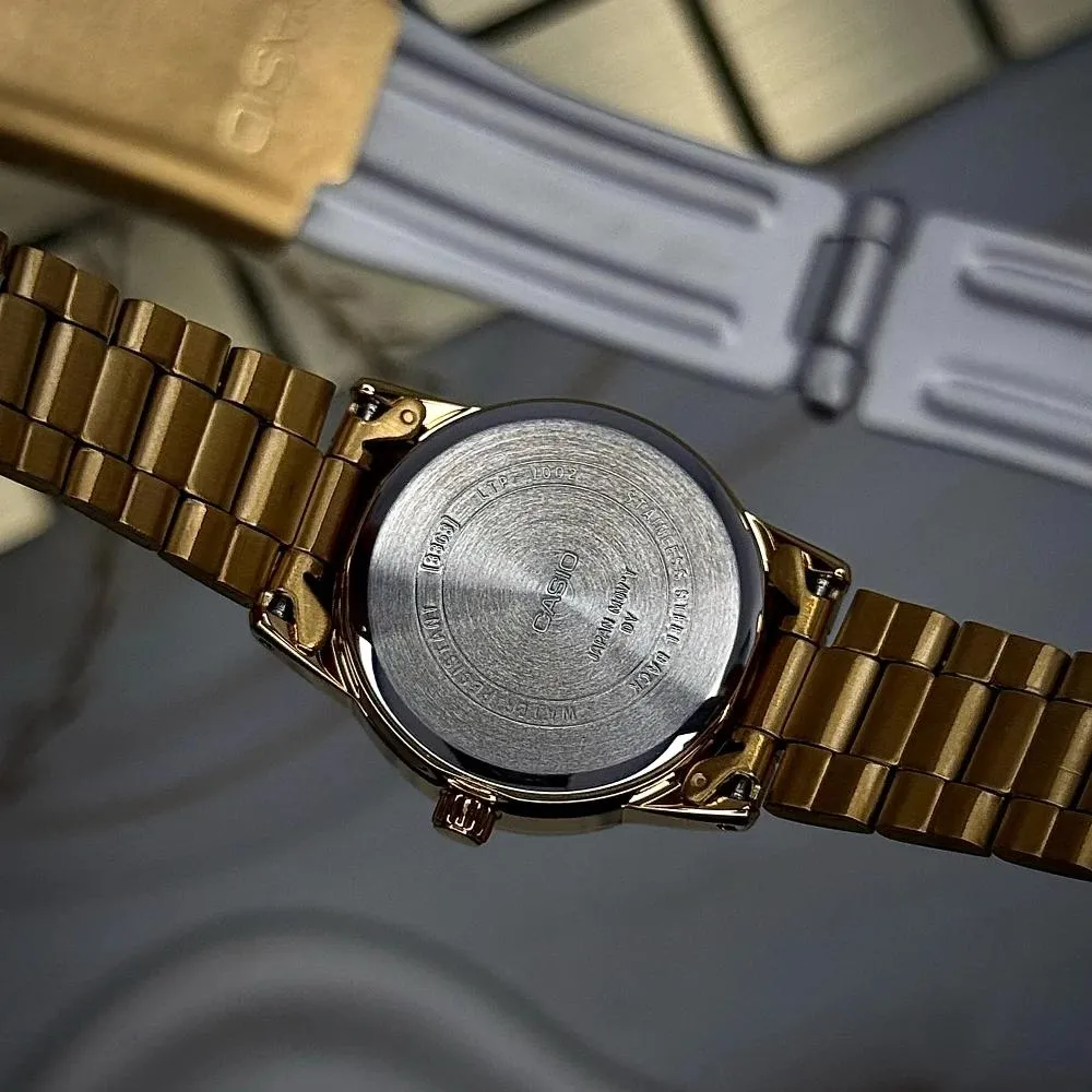 Casio LTP-V002G-9B3 класичний золотистий, фото 5